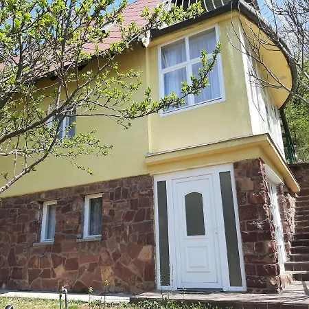 Natur Forras Apartman